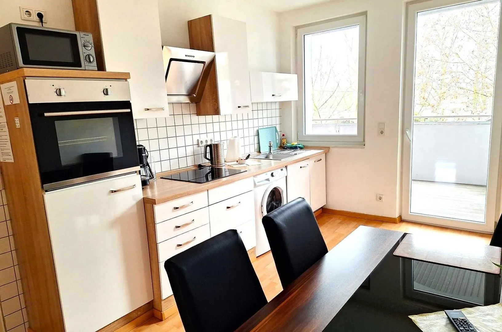 Private Apartments With Direct Subway Entrance Fürth 0*,  Tyskland